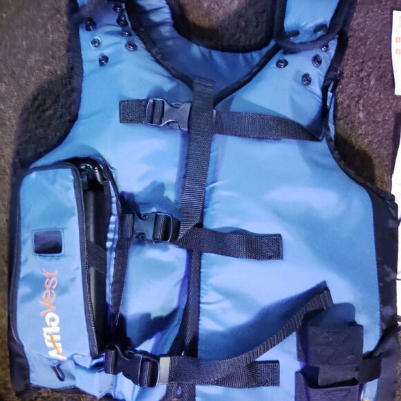 Afflovest Vest New - Picture 2 of 6